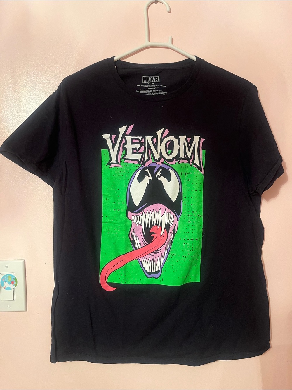 Marvel Venom Graphic Tee - Black with Green & Pink Artwork